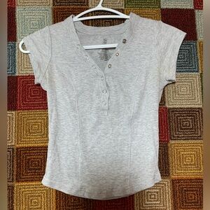 No Boundaries Gray Short Sleeve Top